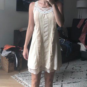 BLU PEPPER Lace Peasant Dress